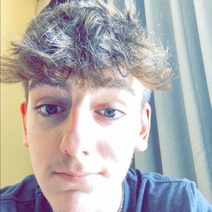 Meet your Posher, Collin